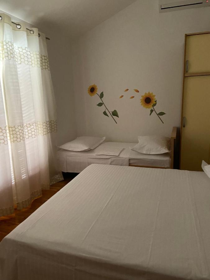 Apartmani Silence Рогозница Экстерьер фото